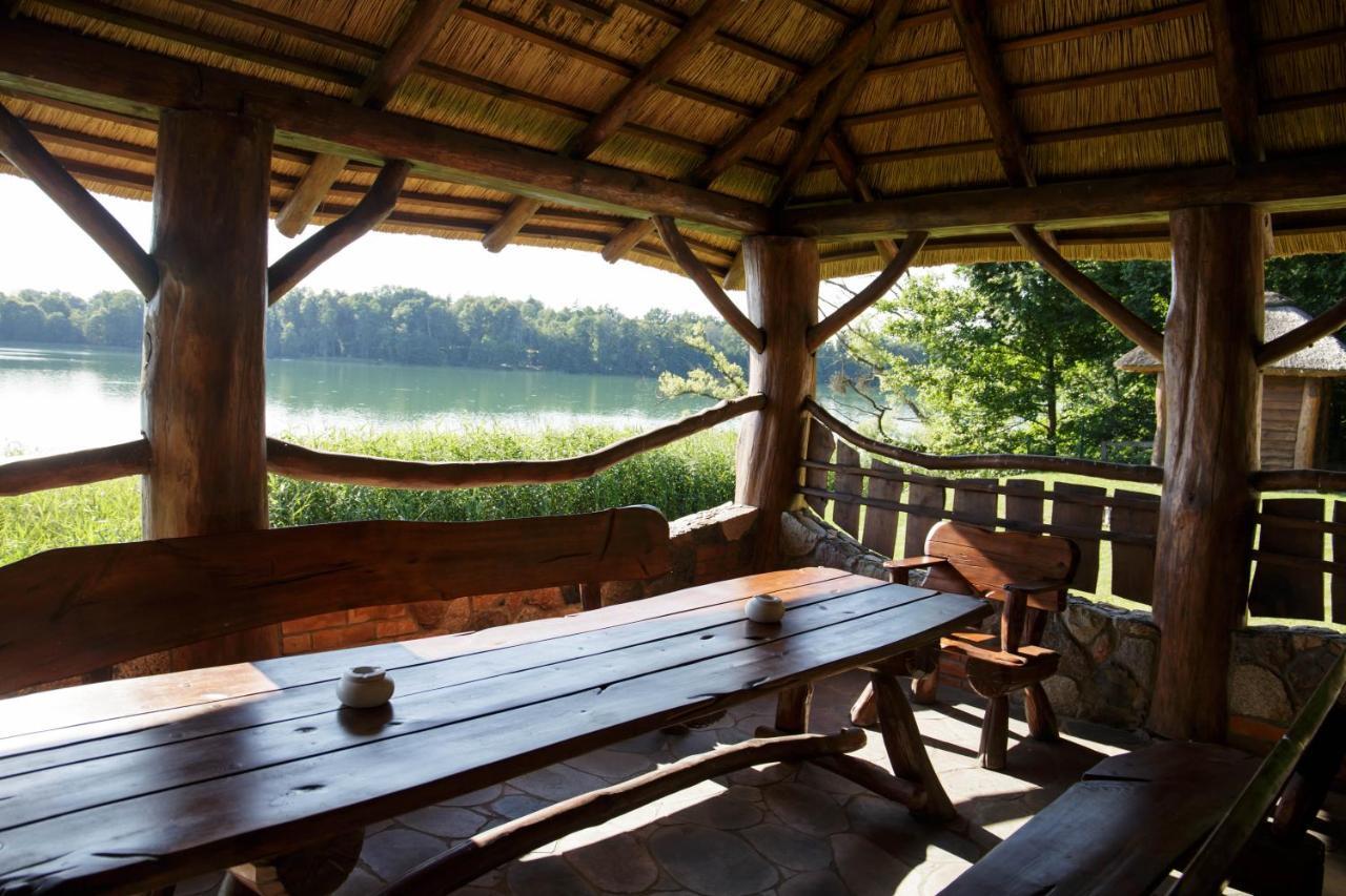 Dom Nad Jeziorem Ublik Z Sauna I Jacuzzi Ngoại thất bức ảnh