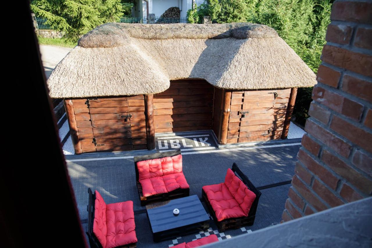 Dom Nad Jeziorem Ublik Z Sauna I Jacuzzi Ngoại thất bức ảnh